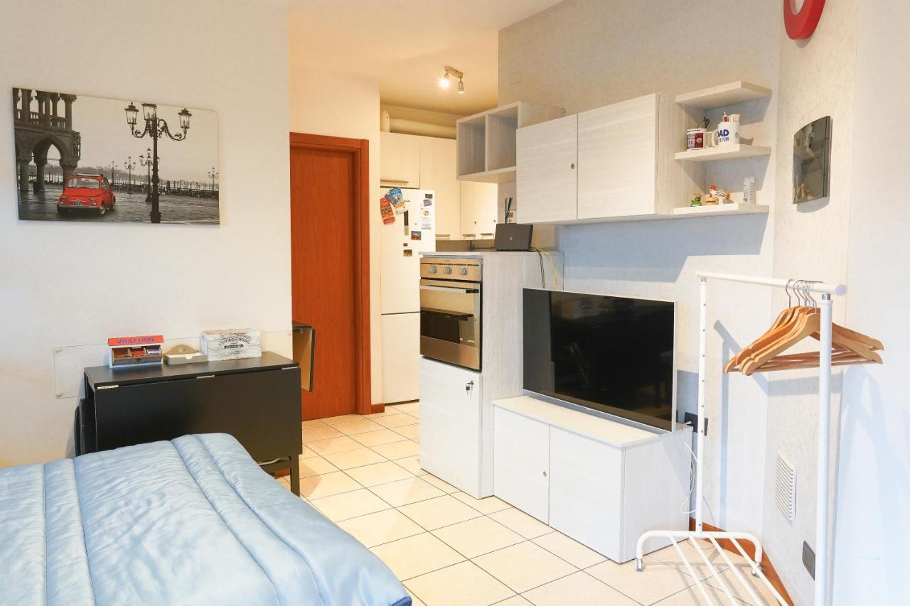 로짜노 Residenza Papa Milano 아파트 외부 사진